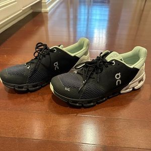 On Cloud Cloudflyer Women’s Shoe